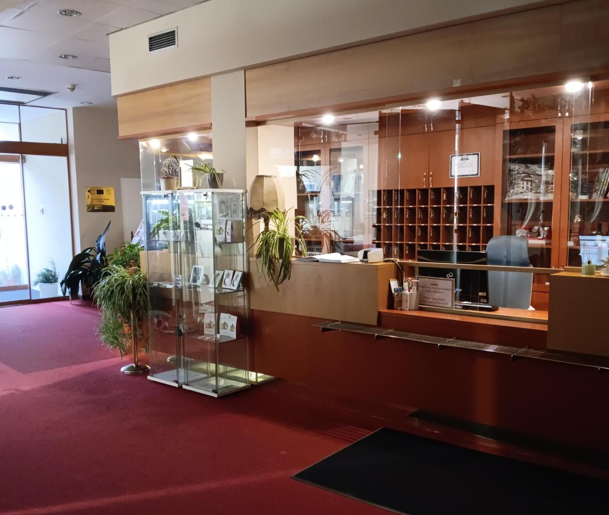 纳霍德乌贝兰卡酒店 外观 照片